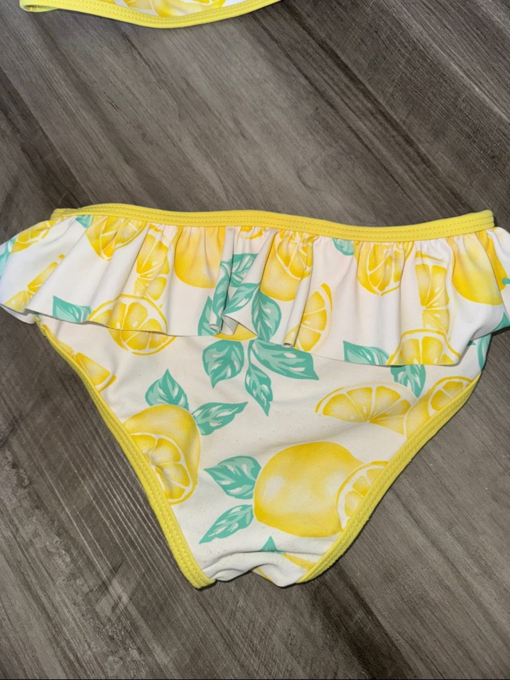 Tommy Bahama 5 girls swimsuit bikini lemons beach pool cruise 2 piece yellow - Picture 4 of 5